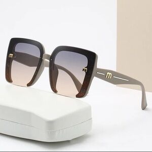 Oversized Square Sunglasses-Gradient Lenses , -UVProtection,M”Detail